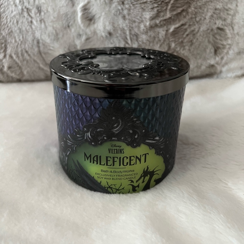 Bath & Body Works Maleficent Candle NEW - Picture 3 of 8
